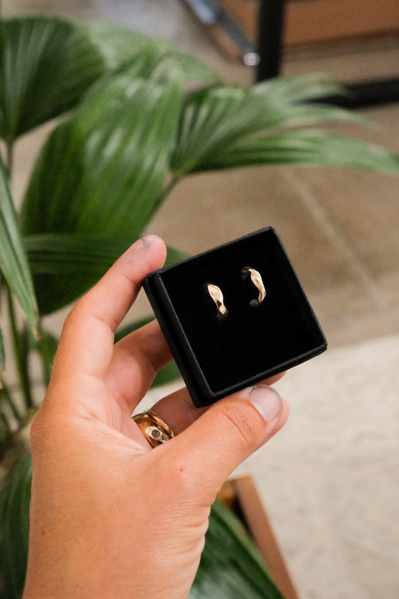 Reflect Wavy Hoop Earrings