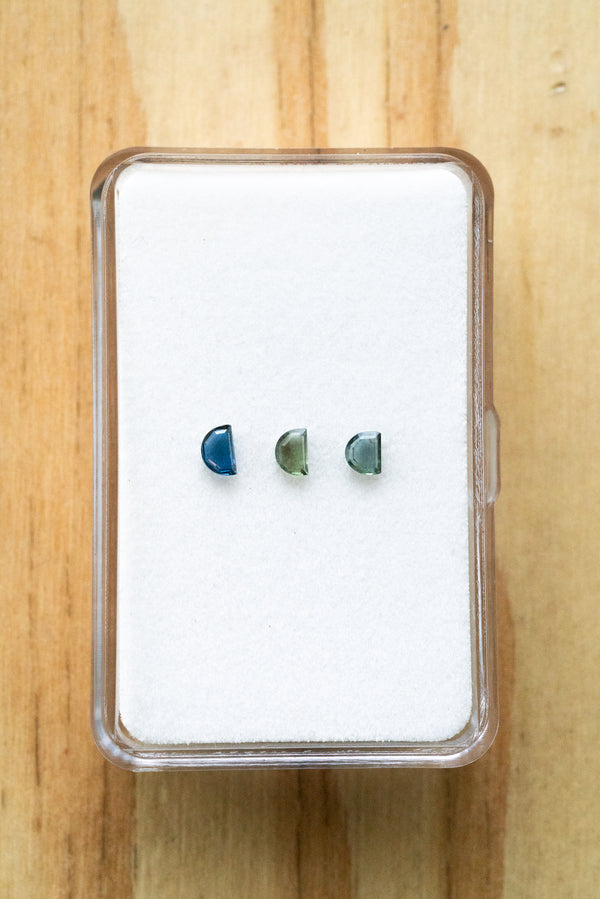 Moonbeam Sapphire Pendant