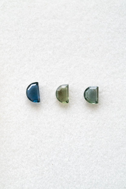 Moonbeam Sapphire Pendant